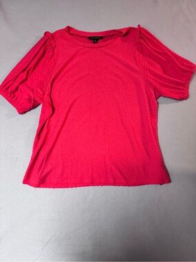 Zac & Rachel Bright Pink Puff-Sleeve Short Sleeve Top